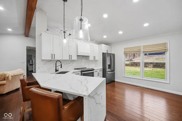 $765,000 | 7967 East Oak Drive, Rockville, IN 47872