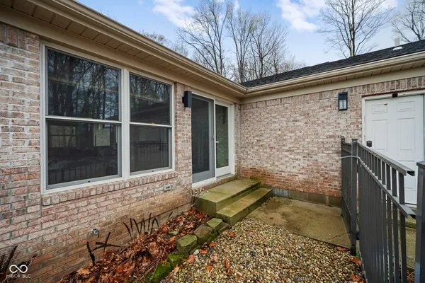$765,000 | 7967 East Oak Drive, Rockville, IN 47872