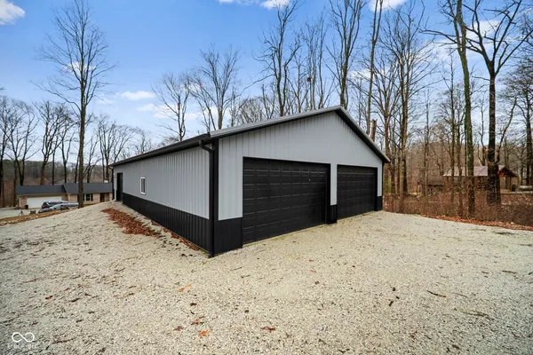 $765,000 | 7967 East Oak Drive, Rockville, IN 47872