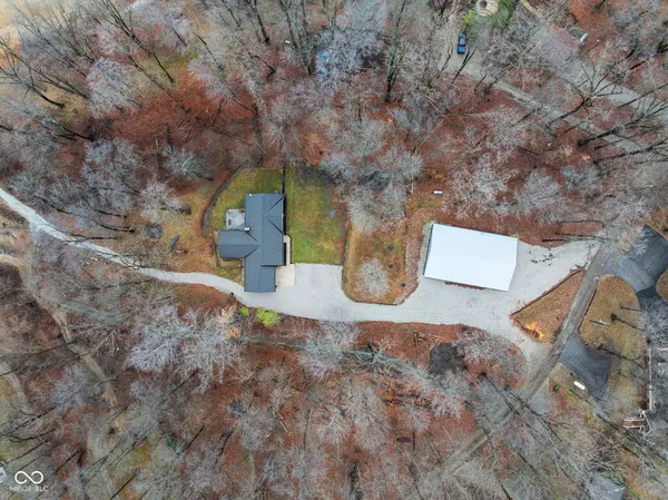 $765,000 | 7967 East Oak Drive, Rockville, IN 47872