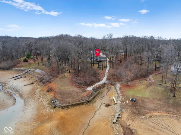 $765,000 | 7967 East Oak Drive, Rockville, IN 47872