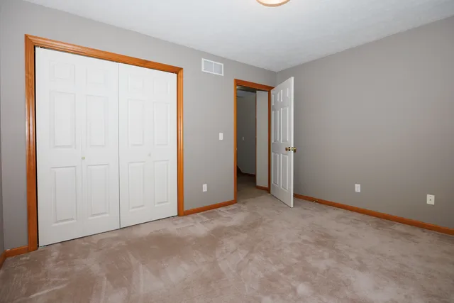 $289,900 | 1414 B Tamarack Country Club Trail, Normal, IL 61761