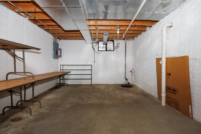 $289,900 | 1414 B Tamarack Country Club Trail, Normal, IL 61761