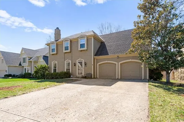 $499,000 | 5811 West 124th Street, Overland Park, KS 66209