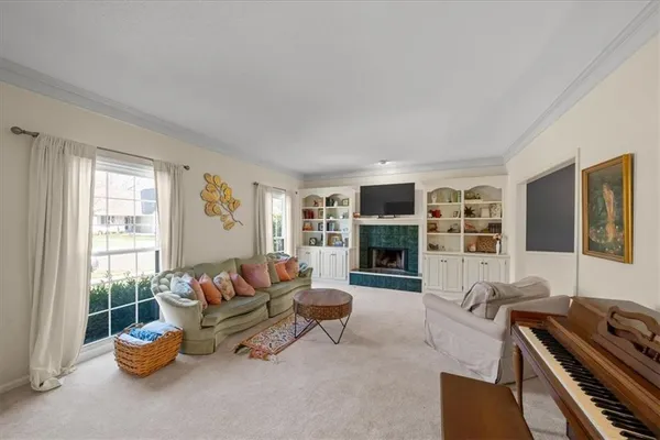$499,000 | 5811 West 124th Street, Overland Park, KS 66209