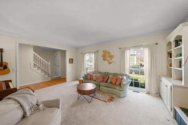 $499,000 | 5811 West 124th Street, Overland Park, KS 66209