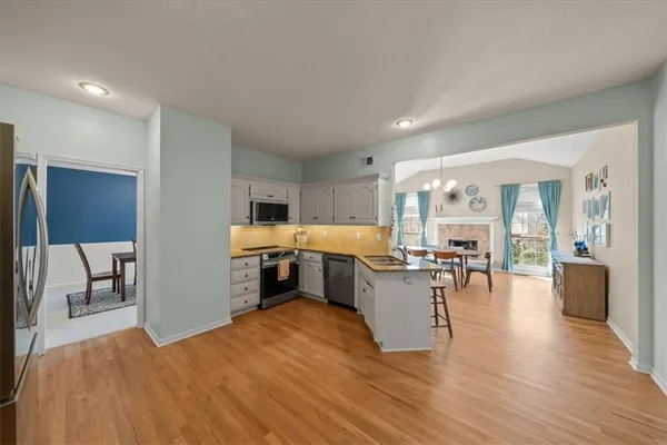 $499,000 | 5811 West 124th Street, Overland Park, KS 66209