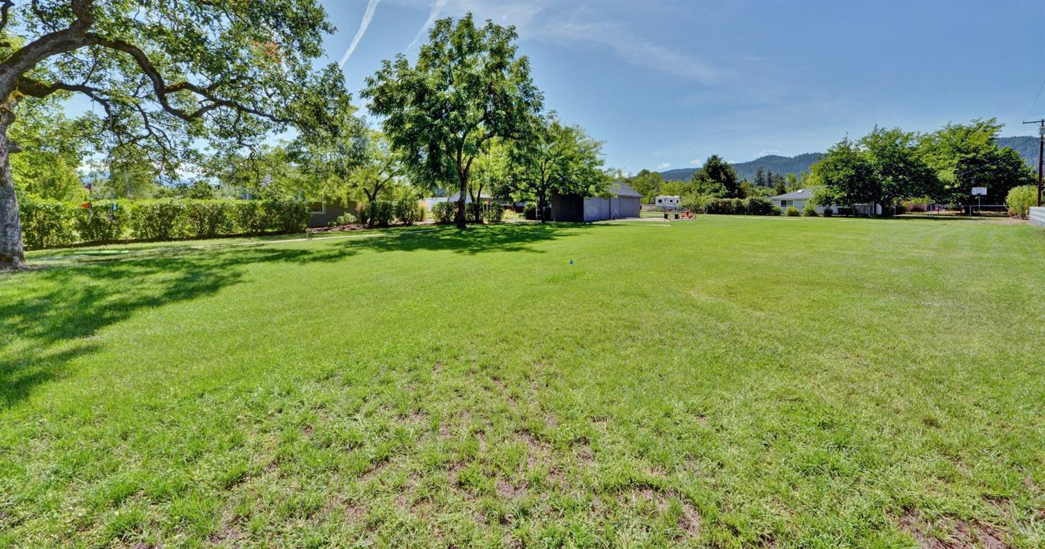 3523 Grant Road Central Point, OR 97502 - Photo 27 of 35 Additional Photo