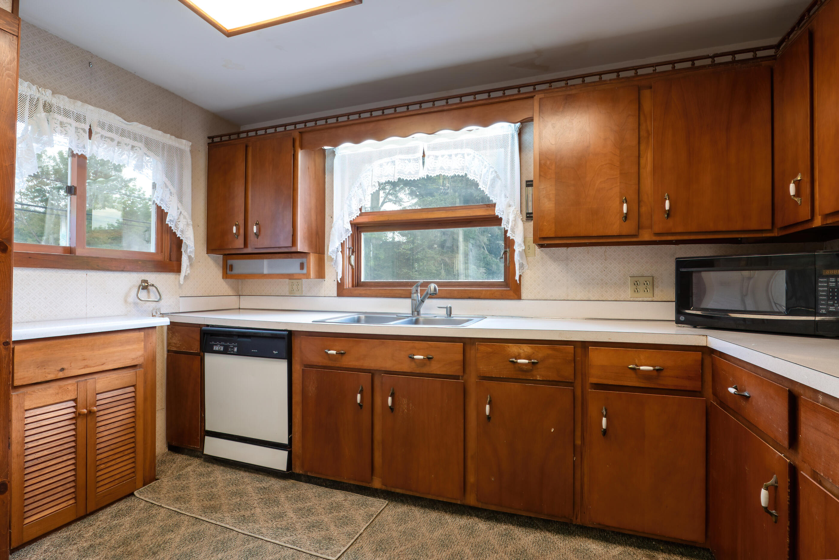 587 Castine Road Castine, ME 04421 - Photo 16 of 64 21 587 Castine Road HiRes -DT