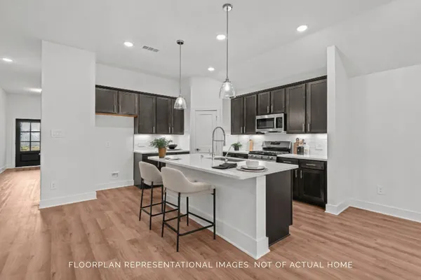 $376,990 | 2203 Lone Bronco Boulevard, Rosenberg, TX 77471