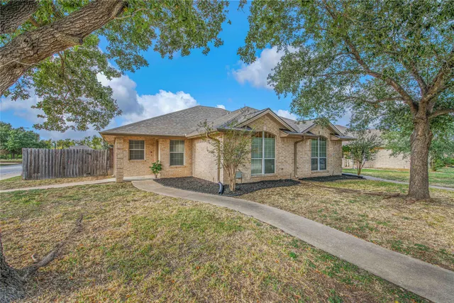 $455,000 | 901 Crepe Myrtle Street, College Station, TX 77845