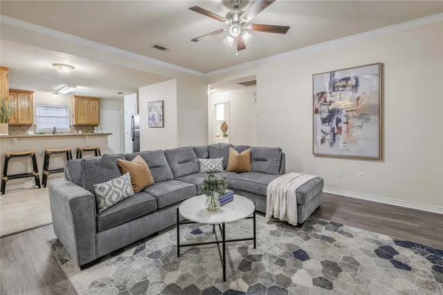 $455,000 | 901 Crepe Myrtle Street, College Station, TX 77845