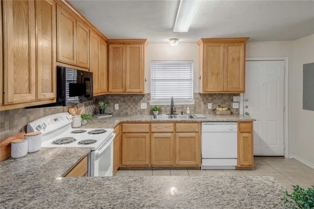 $455,000 | 901 Crepe Myrtle Street, College Station, TX 77845