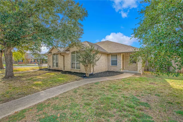 $455,000 | 901 Crepe Myrtle Street, College Station, TX 77845