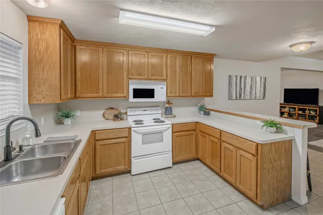 $455,000 | 901 Crepe Myrtle Street, College Station, TX 77845