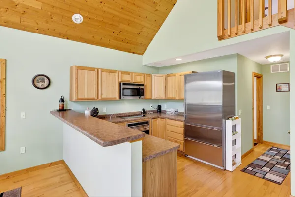 $425,000 | W8510 Lake Point Court, Oxford, WI 53952