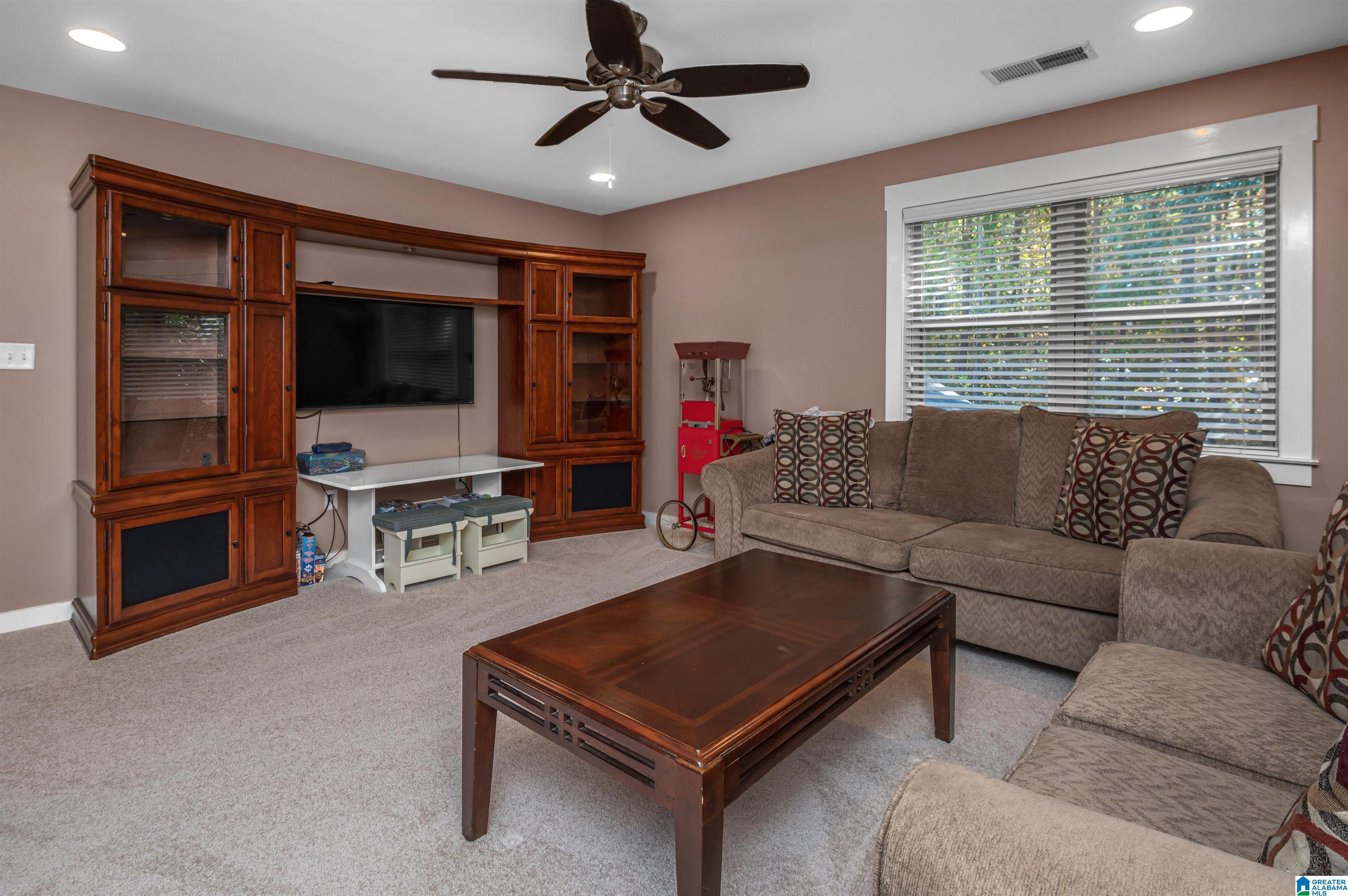 101 Caliston Lane Pelham, AL 35124 - Photo 27 of 49