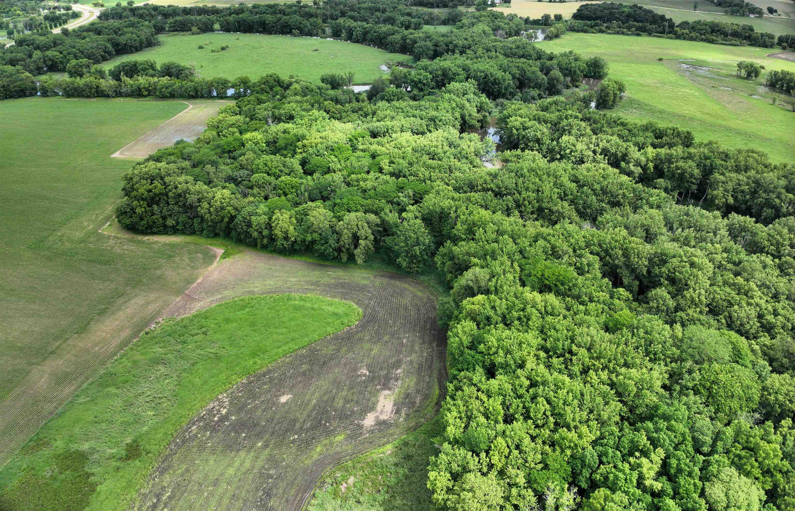 89.14-acres Smokey Hollow Road Freeport, IL 61032 - Photo 12 of 15