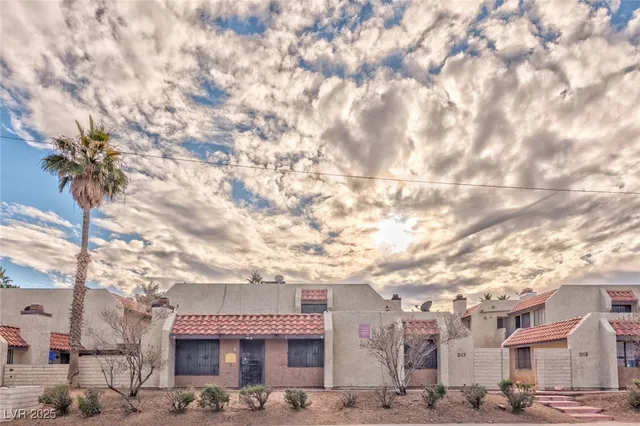 $1,050 | 2117 Sun Avenue, Unit C, North Las Vegas, NV 89030