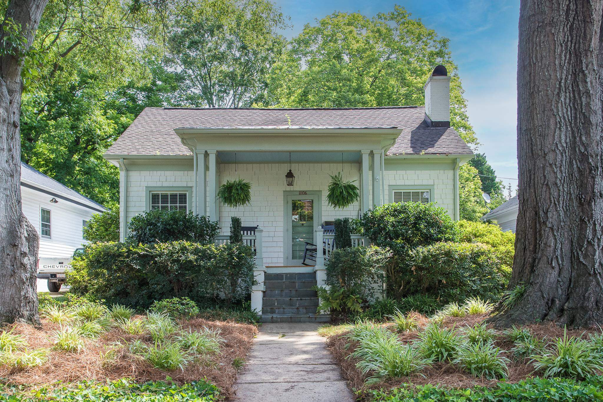 1806 Sunset Drive Raleigh, NC 27608 - Photo 1 of 18 Photo 1