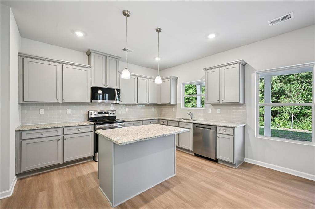 11868 Rizvan Place Covington, GA 30014 - Photo 11 of 41