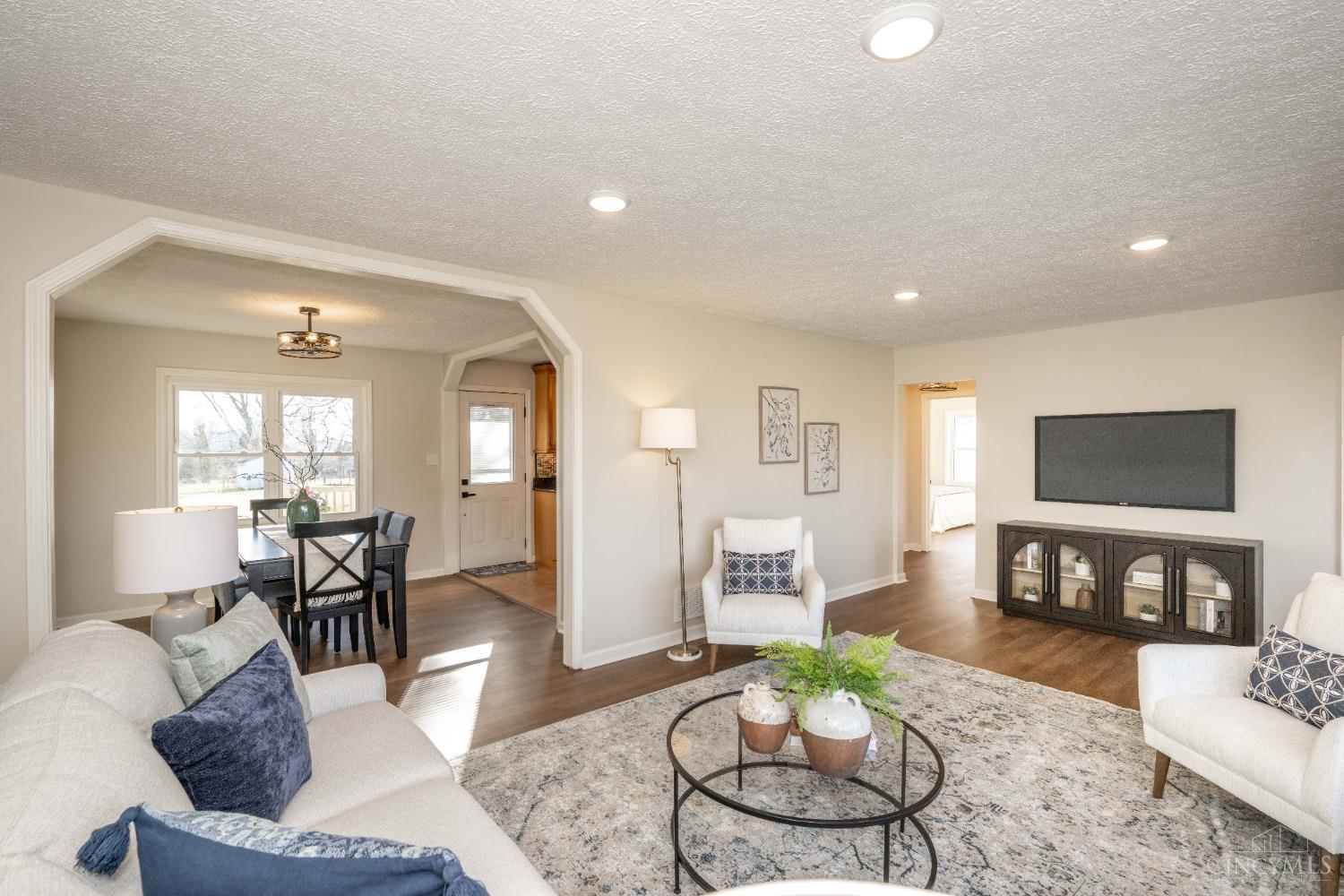 543 Todhunter Road Monroe, OH 45050 - Photo 4 of 40 Gallery Image 4