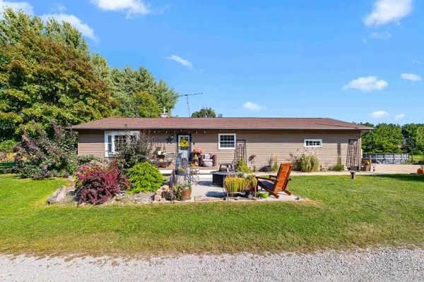 $645,000 | W10534 County Road Trace, Waupun, WI 53963