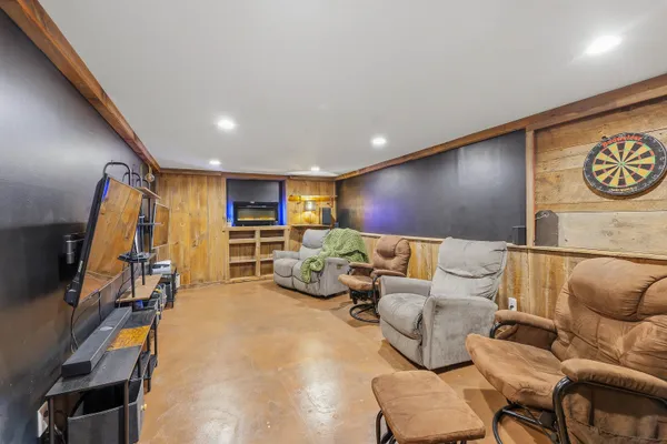 $645,000 | W10534 County Road Trace, Waupun, WI 53963