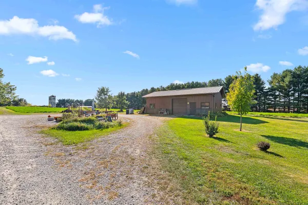 $647,900 | W10534 County Road Trace, Waupun, WI 53963