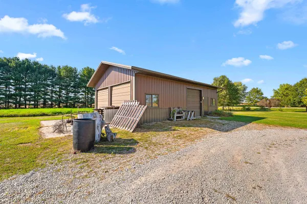 $647,900 | W10534 County Road Trace, Waupun, WI 53963