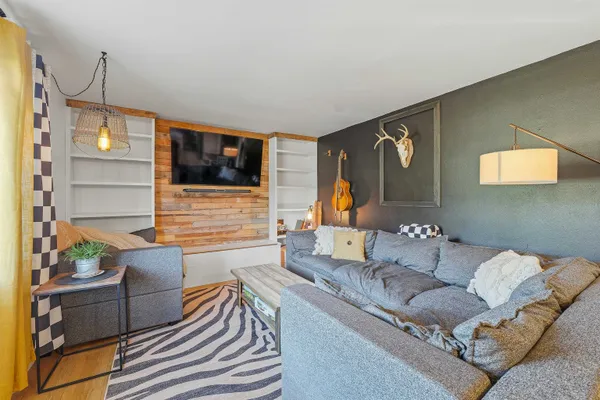 $645,000 | W10534 County Road Trace, Waupun, WI 53963