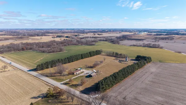 $645,000 | W10534 County Road Trace, Waupun, WI 53963