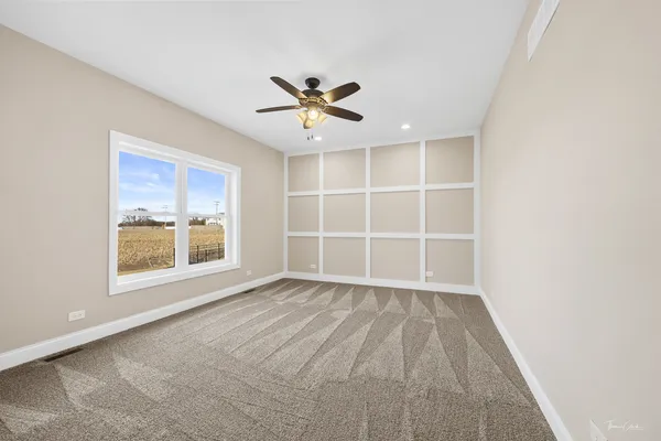$445,900 | 25150 South Westwind Drive, Minooka, IL 60410