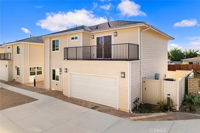$724,990 | 640 West Grand Avenue, Pomona, CA 91766