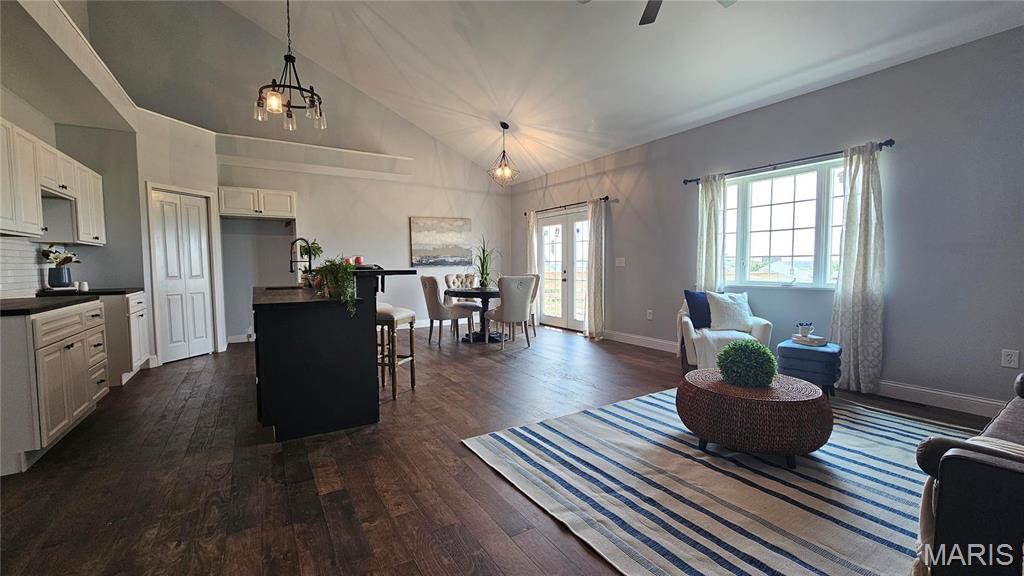 1114 Indian Court Lebanon, IL 62254 - Photo 6 of 26