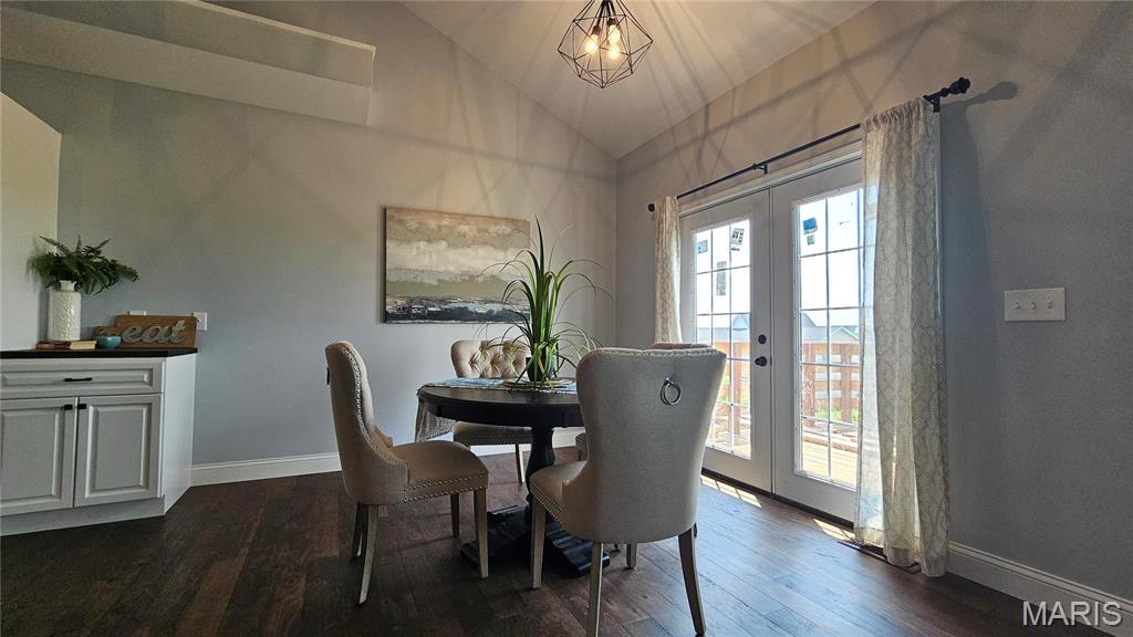 1114 Indian Court Lebanon, IL 62254 - Photo 9 of 26