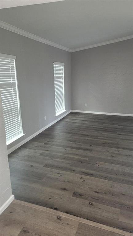 5144 Reed Drive The Colony, TX 75056 - Photo 8 of 21 Front Living Area