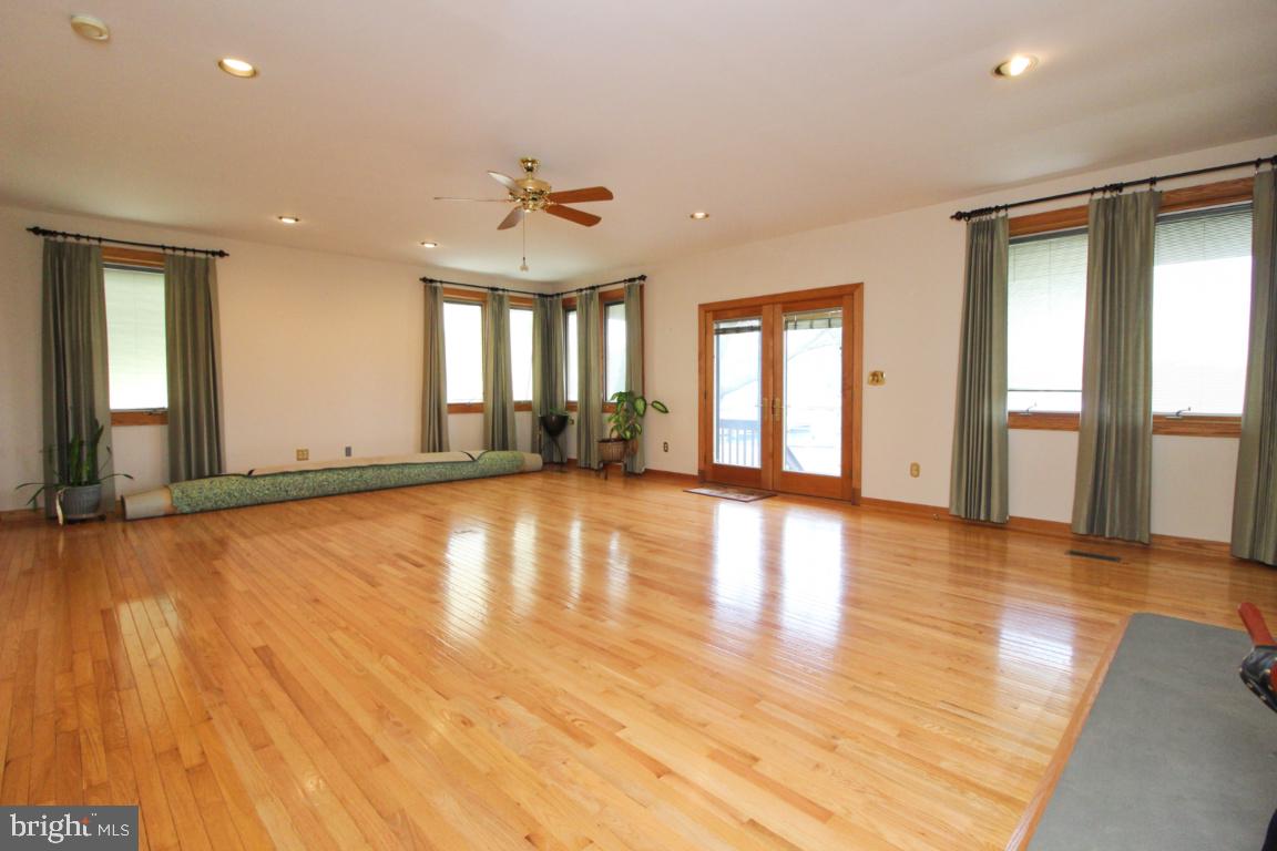 3726 Chestnut Road Baltimore, MD 21220 - Photo 25 of 43