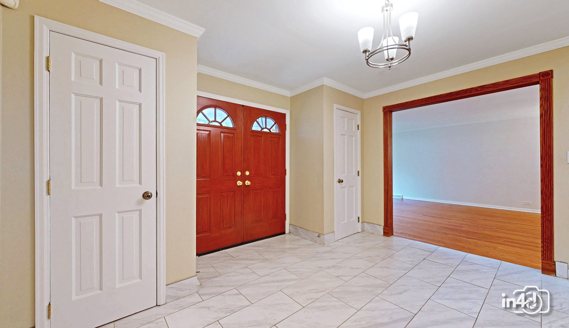 2745 Covert Road Glenview, IL 60025 - Photo 3 of 50