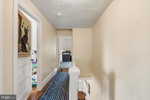 $300,000 | 25 Woodbine Avenue, Paoli, PA 19301