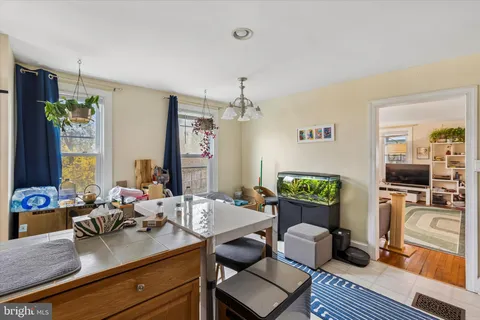 $300,000 | 25 Woodbine Avenue, Paoli, PA 19301