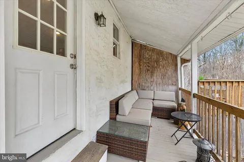 $300,000 | 25 Woodbine Avenue, Paoli, PA 19301