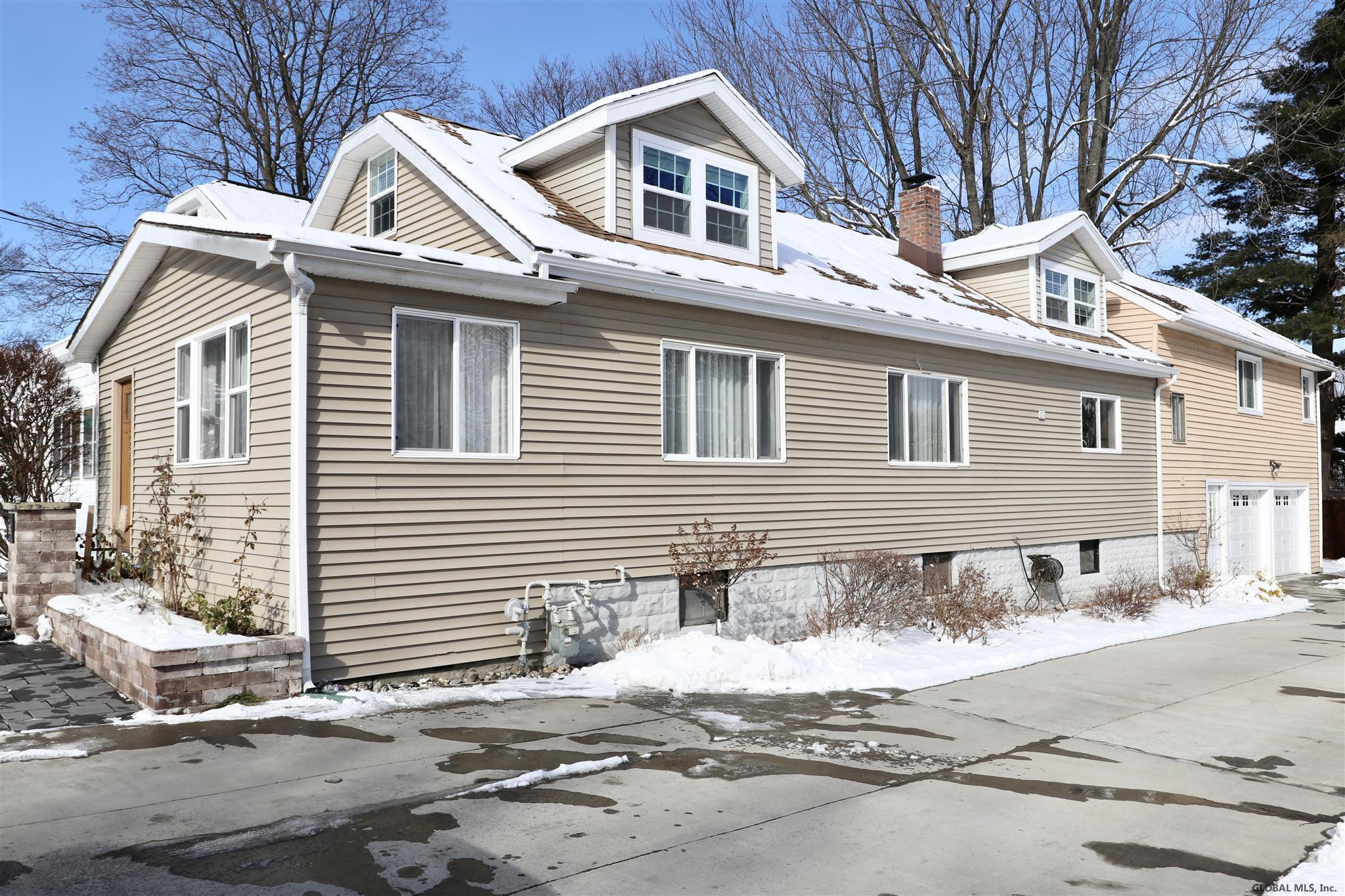 537 Watervliet Shaker Road Colonie, NY 12110 - Photo 1 of 43 Photo 1