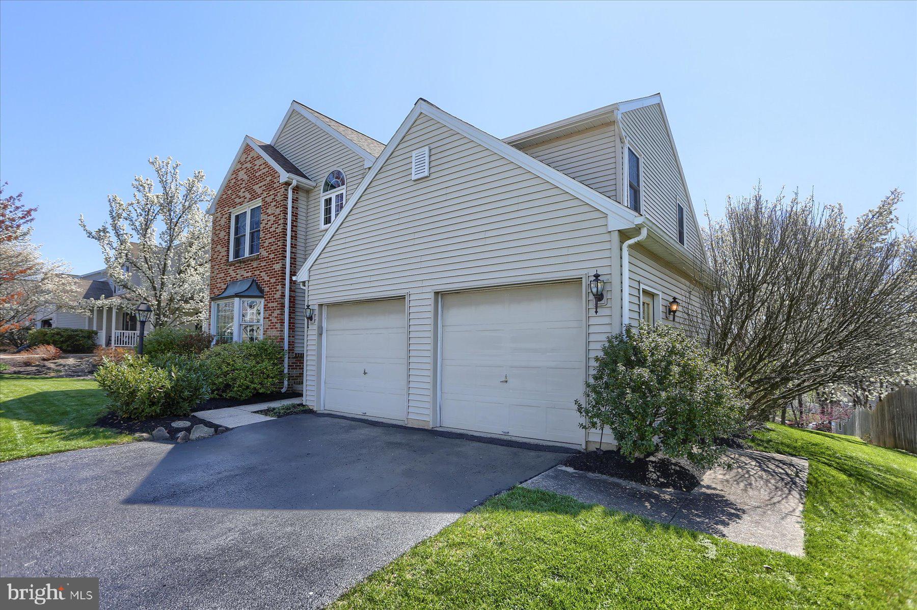 6407 Churchill Road Harrisburg, PA 17111 - Photo 4 of 73 Gallery Image 4