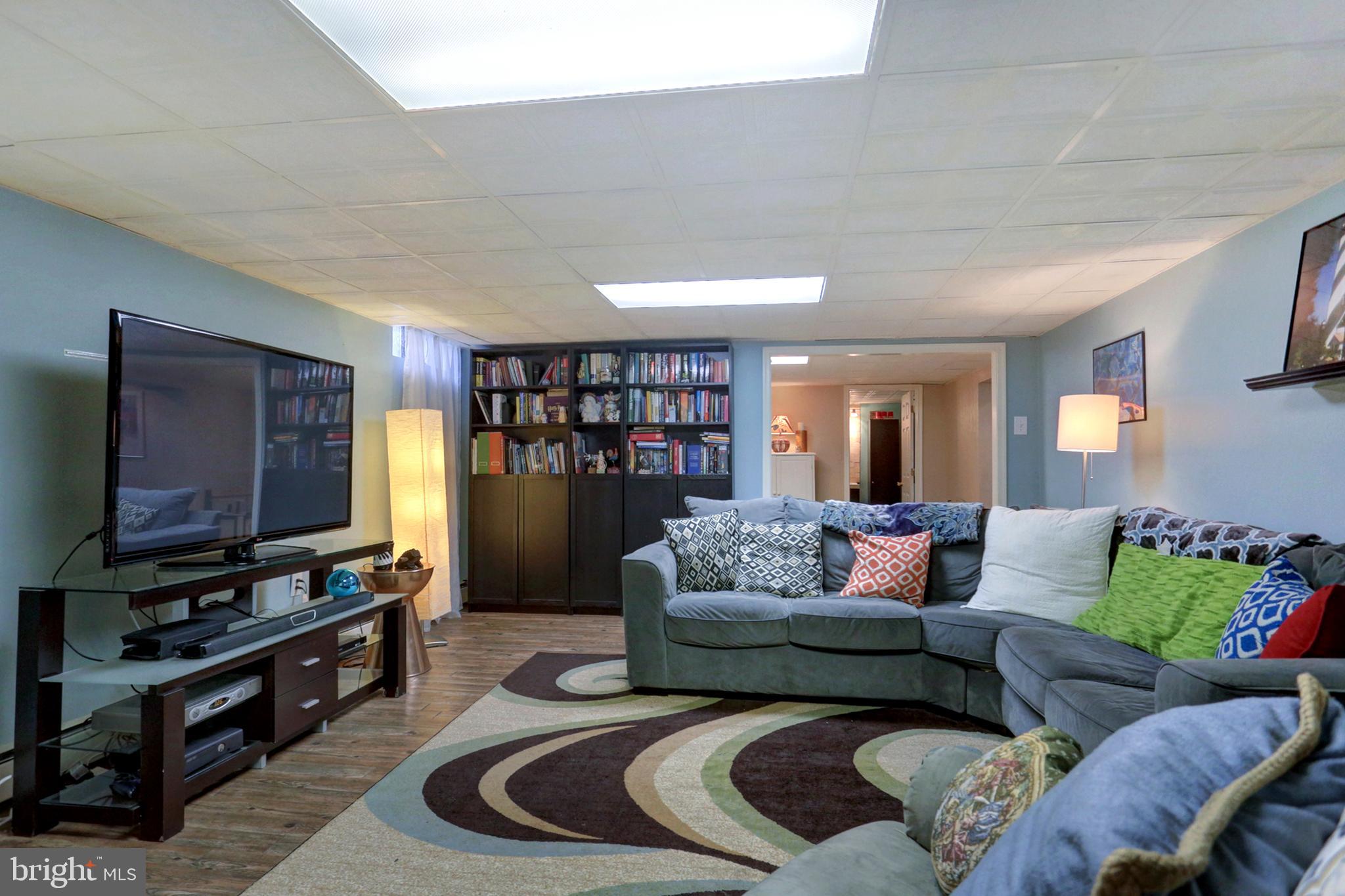 5356 Windsor Road Harrisburg, PA 17112 - Photo 21 of 37 Gallery Image 21