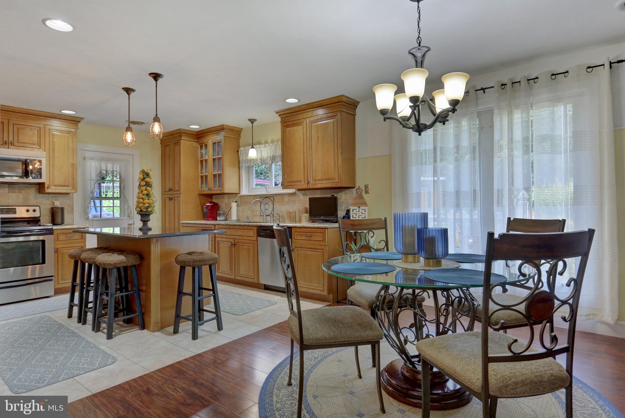 5356 Windsor Road Harrisburg, PA 17112 - Photo 5 of 37 Gallery Image 5