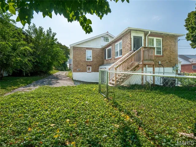 $120,000 | 3529 Belaire Place, St. Louis, MO 63121