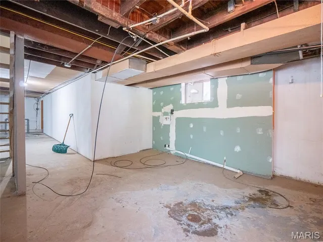 $120,000 | 3529 Belaire Place, St. Louis, MO 63121