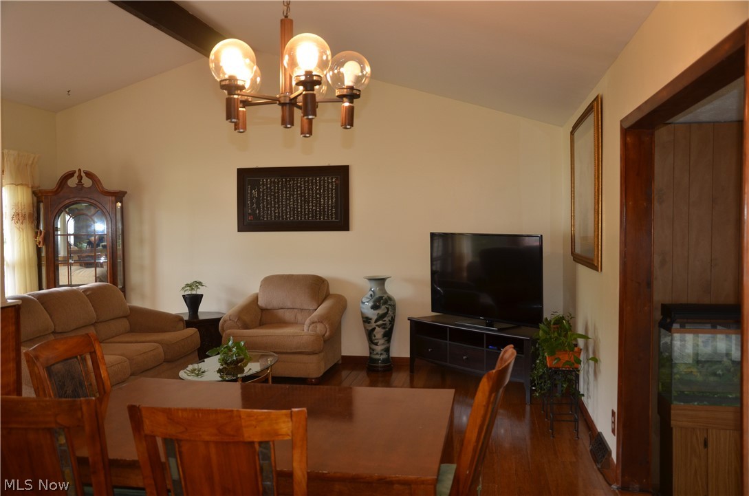 4328 Maplepark Road Stow, OH 44224 - Photo 6 of 12 Gallery Image 6