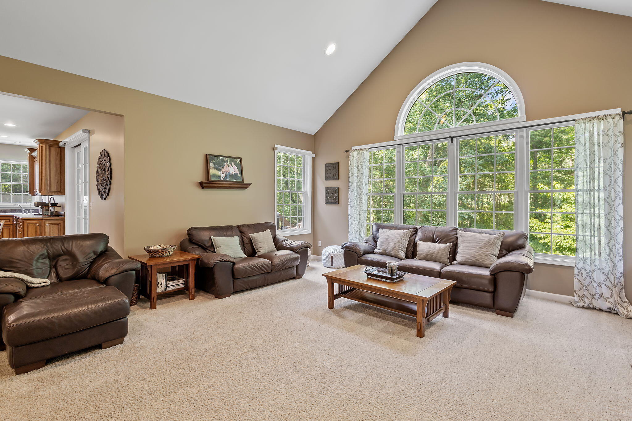 8944 North Lilac Street Demotte, IN 46310 - Photo 11 of 52 2048x1365